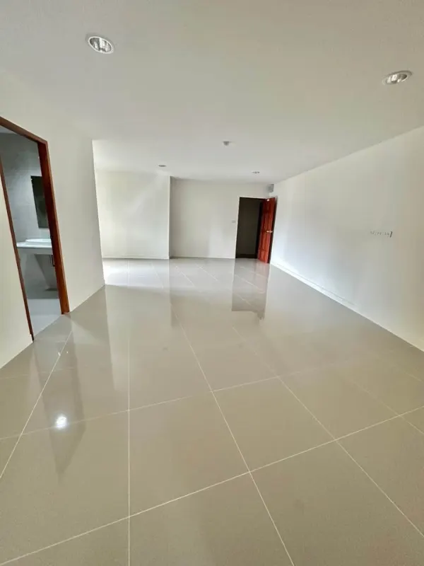 2-bedroom condo for sale at Baan Klang Condominium, Hua Hin town centre – photo 2